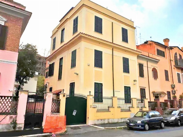 Villa Luzzatti image 26