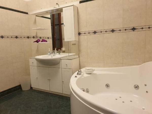 Villa Luzzatti image 27